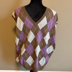 Argyle V-Neck Sweater Vest in Brown and Purple